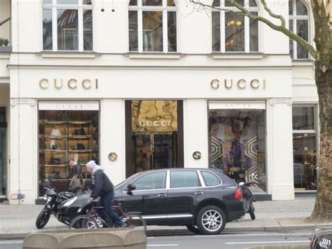 gucci berlin outlet|Altro.